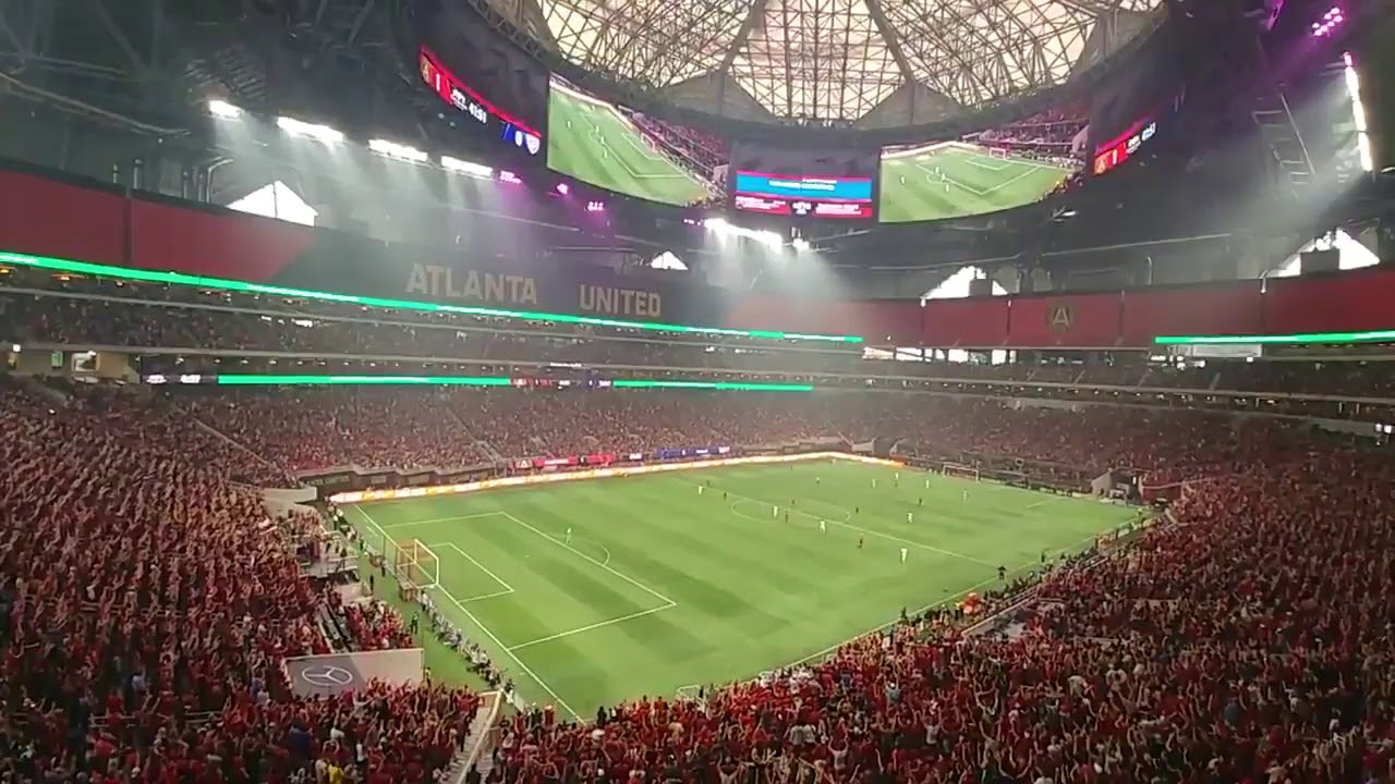 Mercedes-Benz Stadium — Match Atmosphere