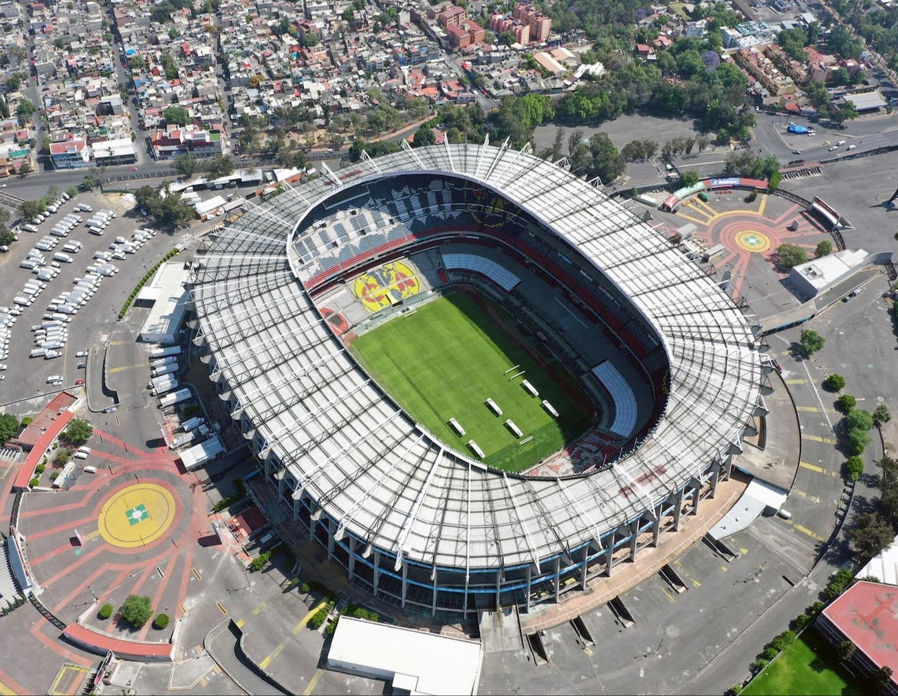Estadio Azteca — Day · aerial view