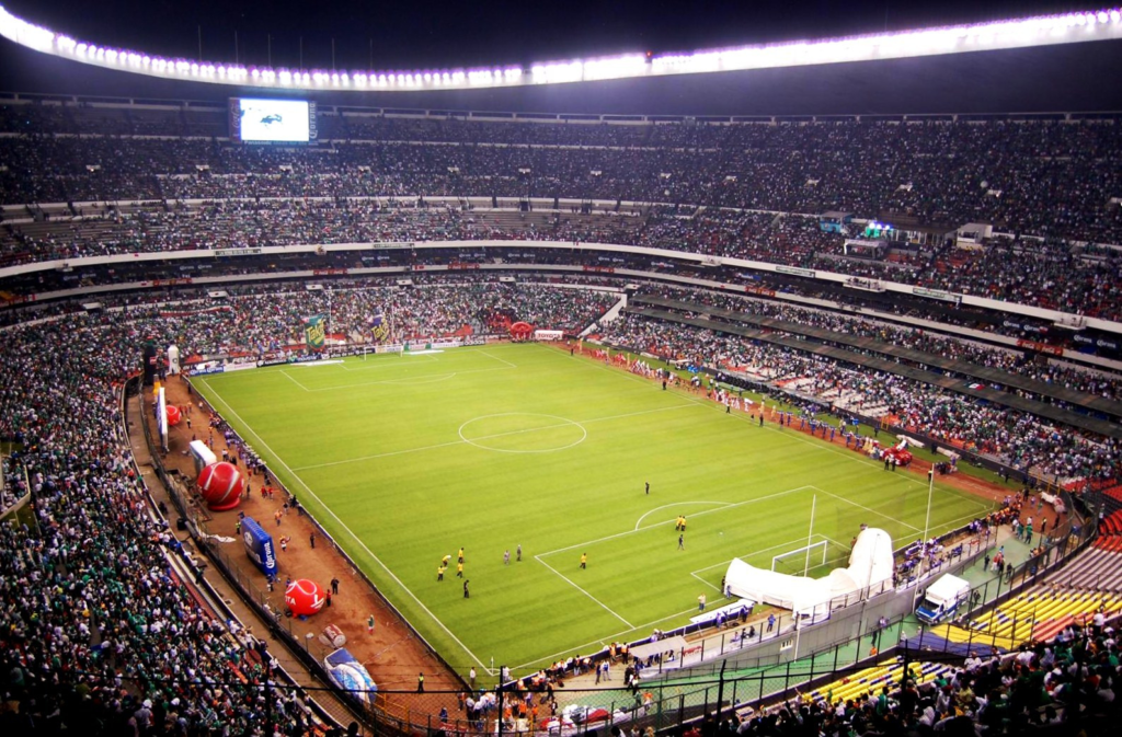 Estadio Azteca — Match atmosphere